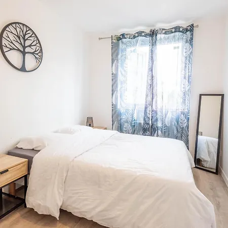 M005 Marquer T2 Elegant En Centre Apartment