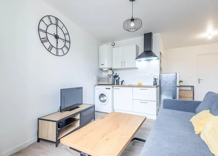 M005 Marquer T2 Elegant En Centre *